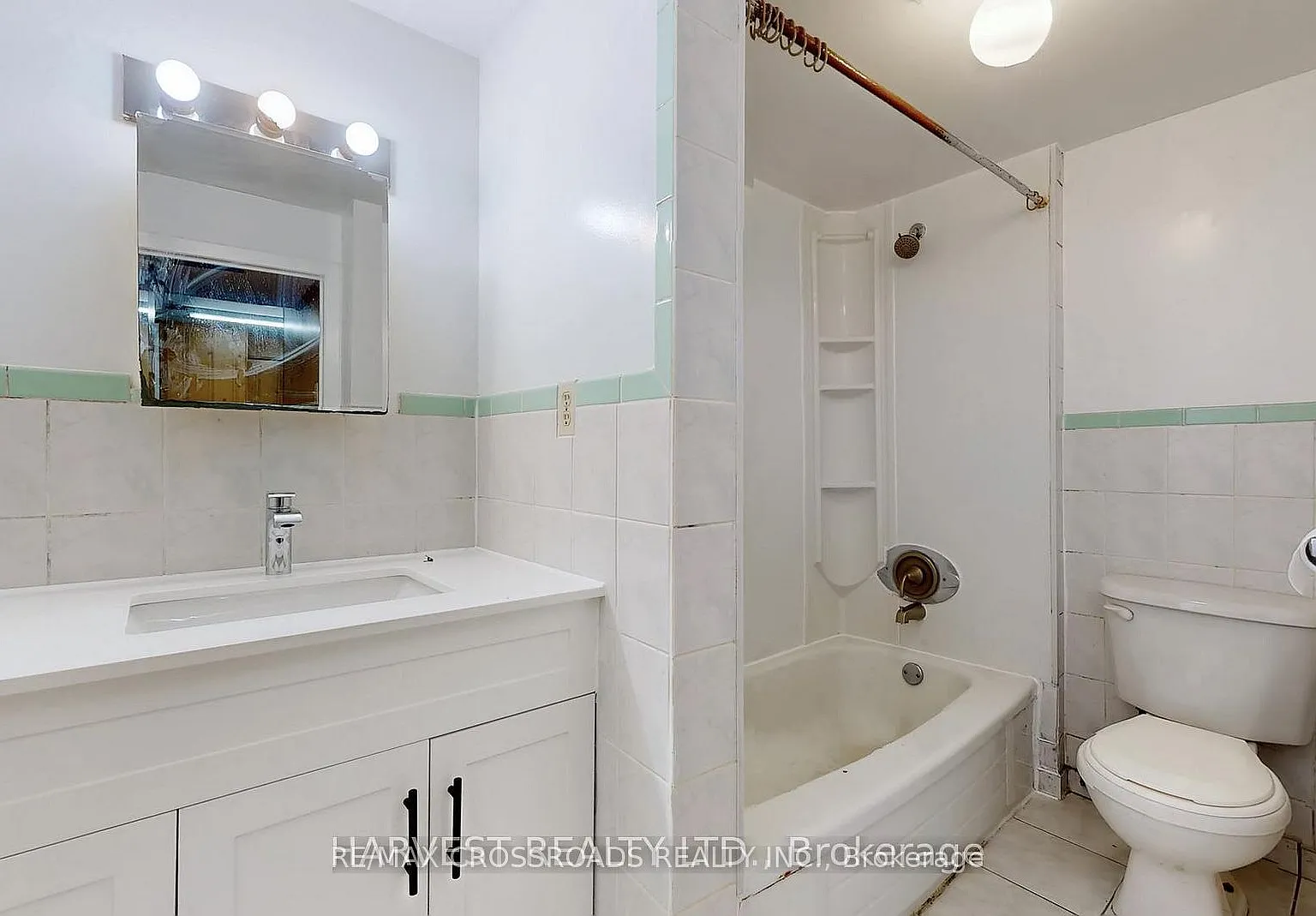 2 bed, $1,695 — Photo 3