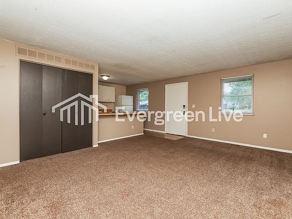 5th image of 8199 Mount Charles Dr