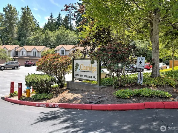 4701 NW Walgren Drive #204, Silverdale, WA 98383