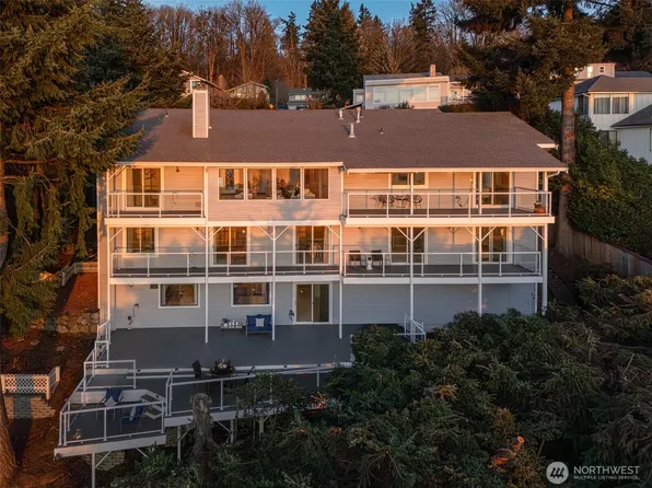 13603 SE 55th Place, Bellevue, WA 98006