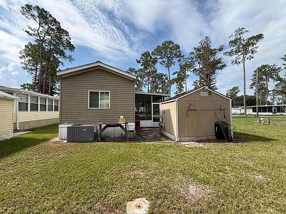 3rd image of 1951 Lake Daisy Rd #263