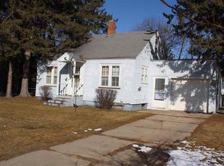 61 E Prosper Rd, Falmouth, MI 49632