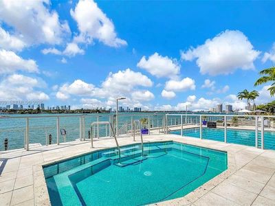 800 West Ave Penthouse 22, Miami Beach, FL, 33139