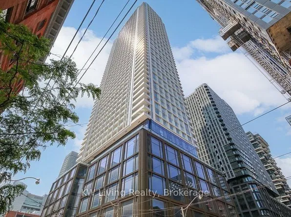 88 Queen St E #5609, Toronto, ON M5C 0B6