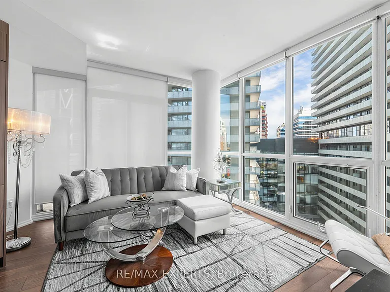 45 Charles St E #1509 — Photo 13