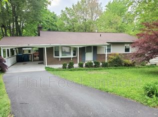 7226 Ashview Dr, Springfield, VA 22153