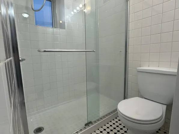 23-58 33rd Street image 15 of 16