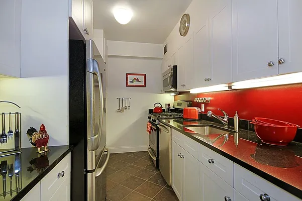 Sold by Corcoran | media 18