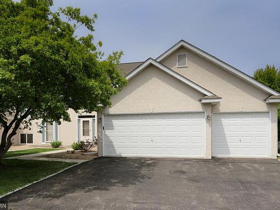 2nd image of 1533 Stonewood Ln