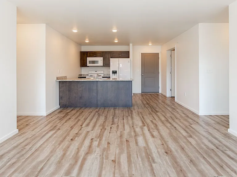 Cottonwood Corner Apartments — Photo 67