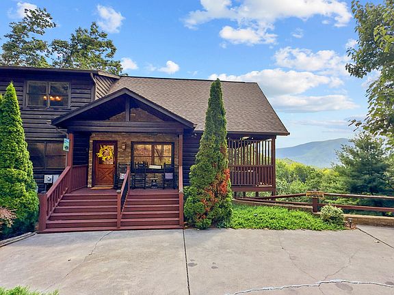 2nd image of 3825 Millers Ridge Way