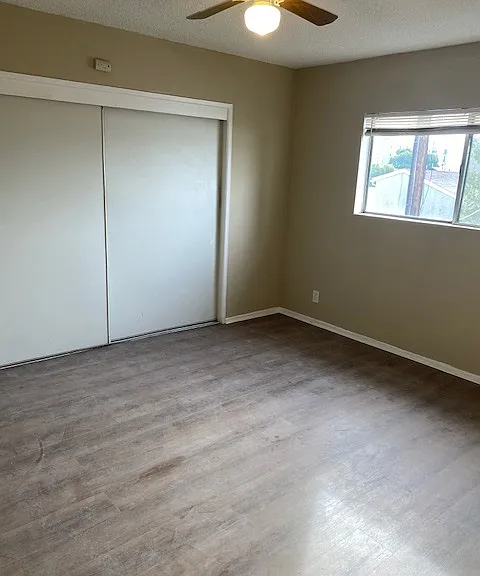 11446 Califa St — Photo 4
