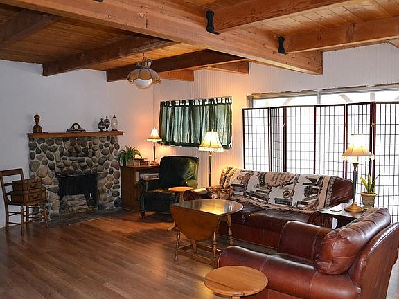 4th image of 2206 Lake Drive Kp S