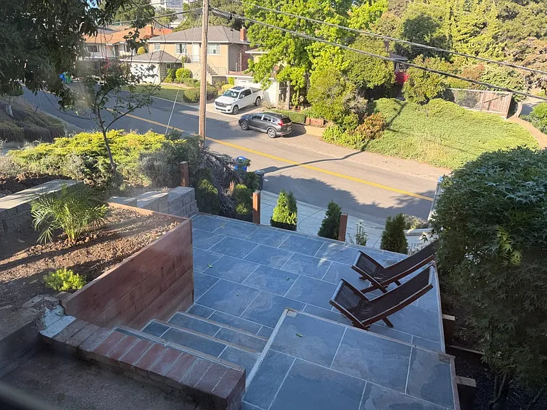 19095 Crest Ave — Photo 3