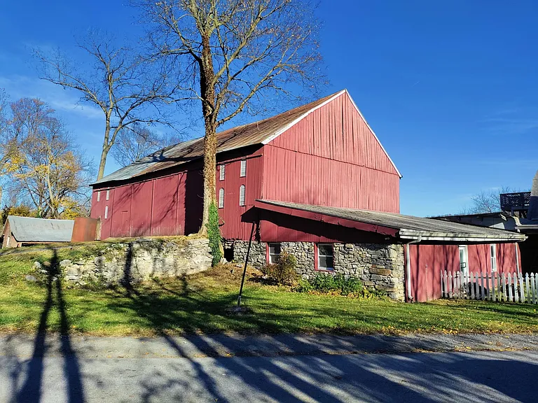 4317 Buckeystown Pike #R — Photo 35