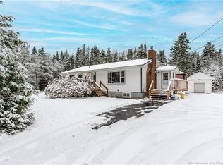 9 Cooks Lake Rd, Saint John, NB E2N 1M7