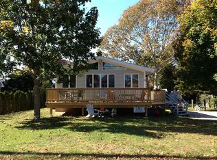 76 Montauk Ave, Westerly, RI 02891