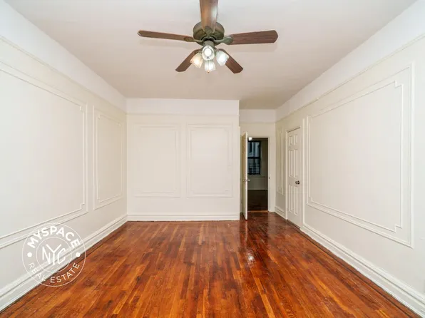 879 Lenox Road image 8 of 13