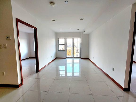 5th image of 907 61st St Floor 4