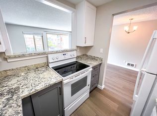 7101 6th Ave NE APT 2, Seattle, WA 98115
