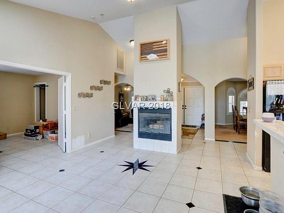3rd image of 6095 N Tenaya Way
