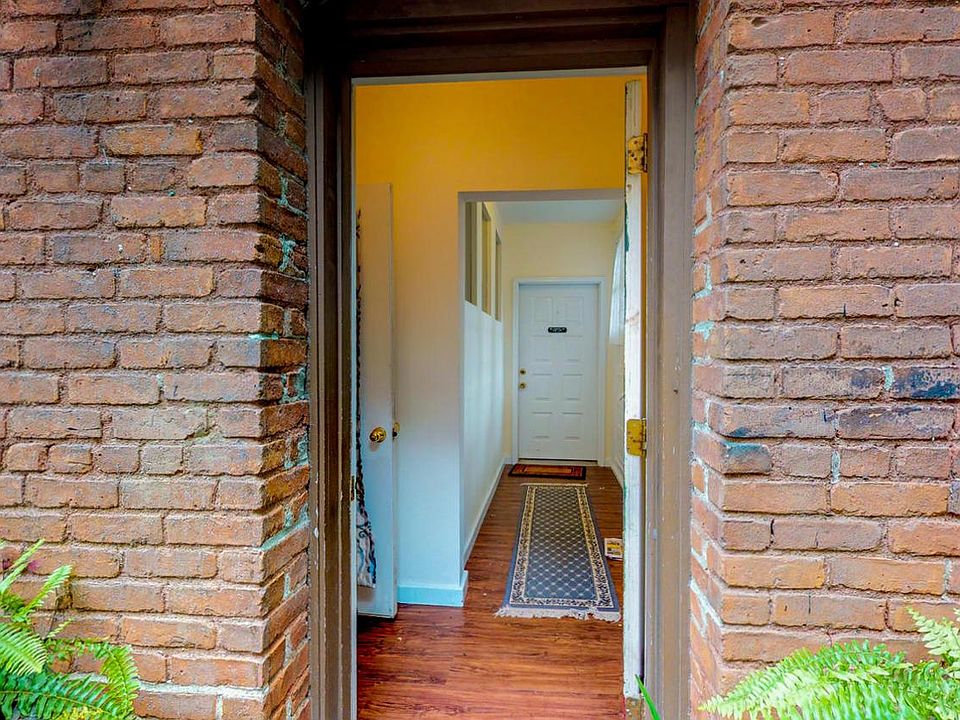 Entrance close-up