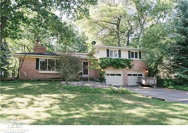 1st image of 305 E Bessemaur Dr
