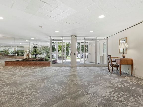 2nd image of 4625 5th Ave APT 200