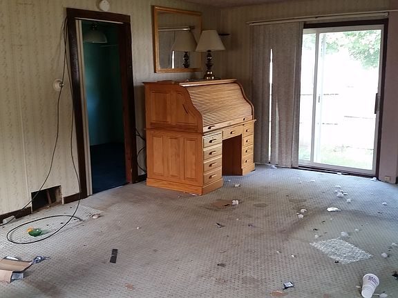 5th image of 3516 Blackstone Ave