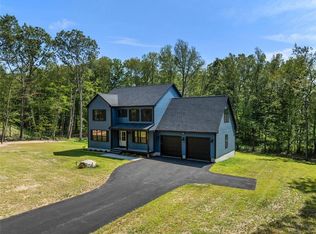 300 Tower Hill Rd, Cumberland, RI 02864