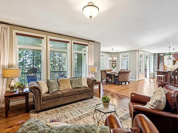 4th image of 158 W Hawks Landing Dr