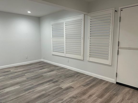 4th image of 944 Monterey Blvd APT 1