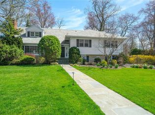 22 Leatherstocking Ln, Scarsdale, NY 10583