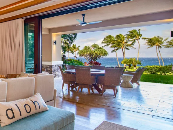1 Bay Dr #1204, Lahaina, HI 96761