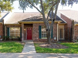 1524 Bennett St, Bryan, TX 77802