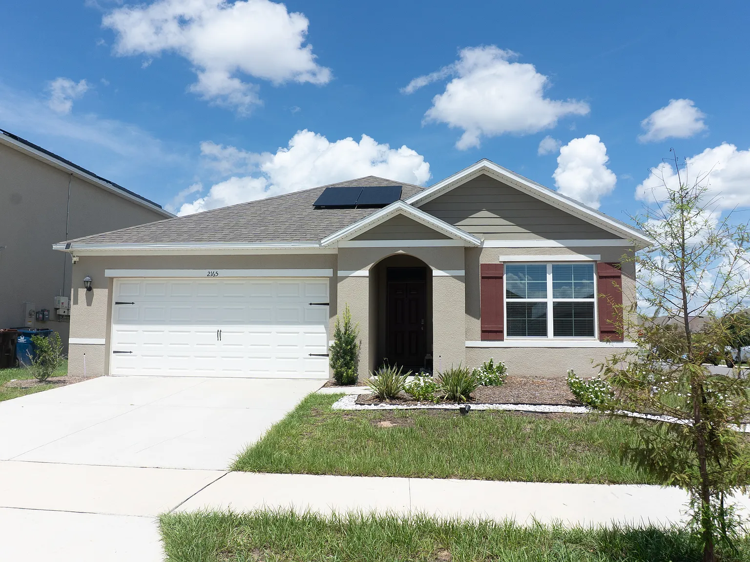 3 bed, 1725 sqft, $2,400 — Photo 3