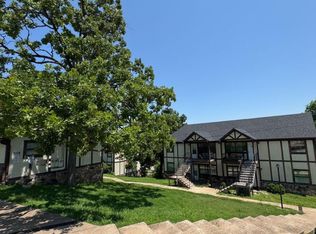 Hollister Gables Apartments, Hollister, MO 65672