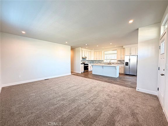 3rd image of 3500 Buchanan St #101