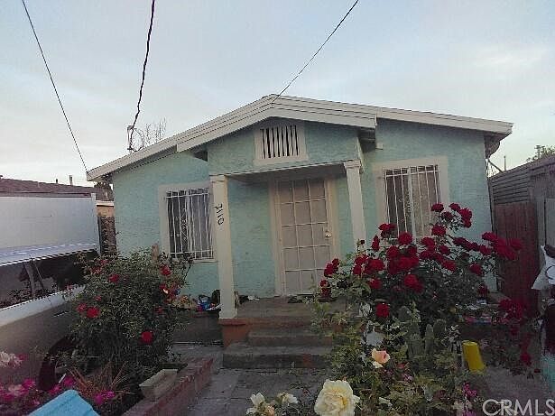 1st image of 2110 E 110th St