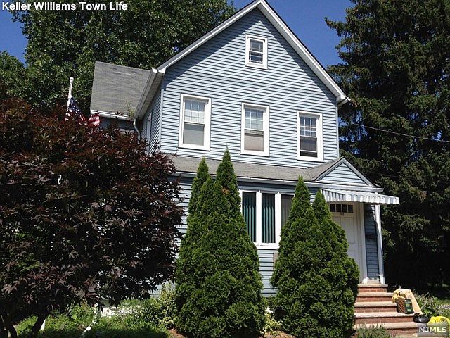 1st image of 64 Prospect Ave