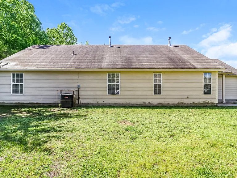 4680 Waterfront Oak Dr — Photo 16