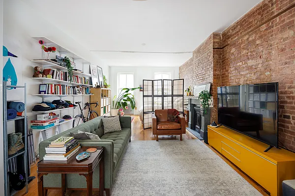 Rented by Brown Harris Stevens | media 2