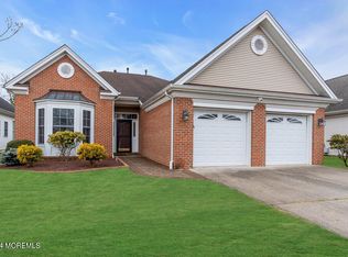 8 Barton Creek Rd, Jackson, NJ 08527