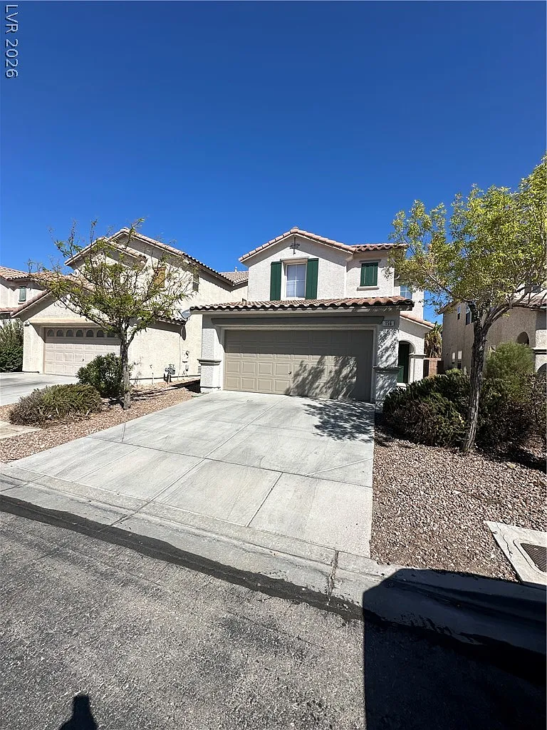 3 bed, 2.5 bath, 1505 sqft, $1,942 — Photo 2