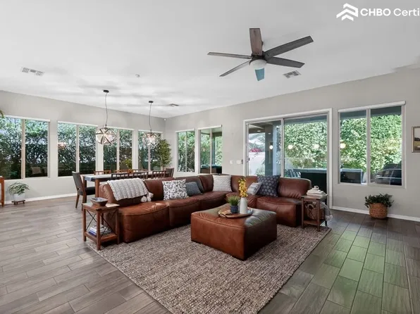 14360 W Windrose Dr, Surprise, AZ 85379