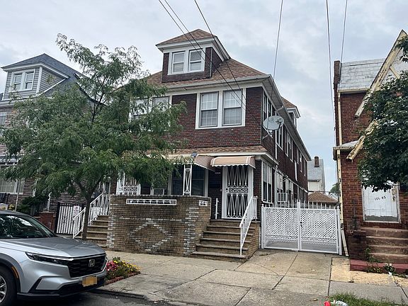 2nd image of 101-43 114th St