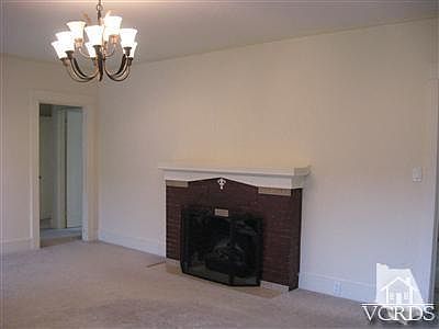 2nd image of 307-311 E Scott St