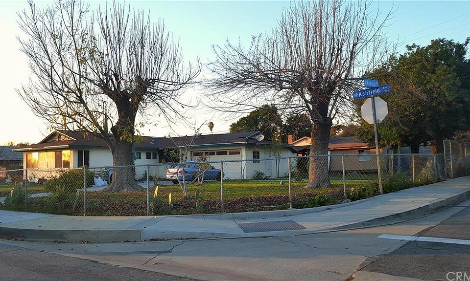 1st image of 949 Ashfield Ave