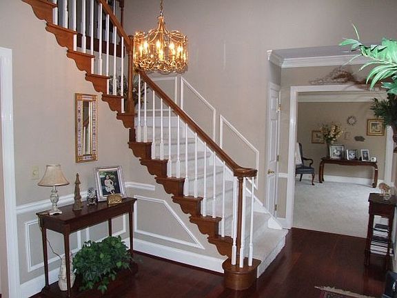 Elegant Two Story Foyer 