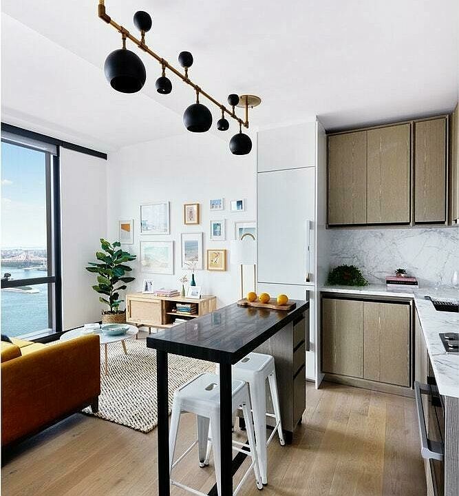 1st image of 626 1st Ave APT W27e